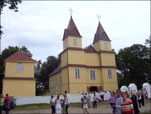 Dudy. Catholic church of St. Mary