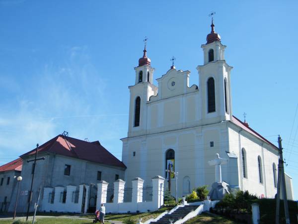 Iŭie. Catholic church of St. Peter and St. Paul and the Monastery of Bernardine