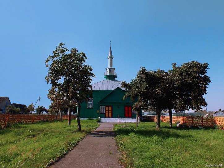 Iŭie. Mosque 