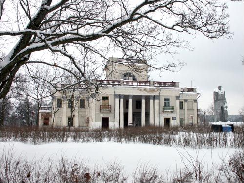  - Estate of Umiastoŭski. 