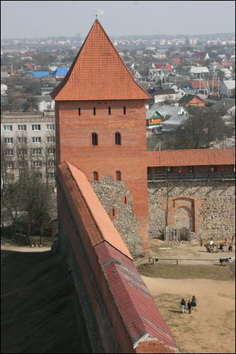Lida.  Castle