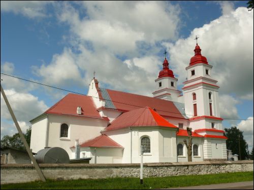 Wiewiórka. Kościół Przemienienia Pańskiego