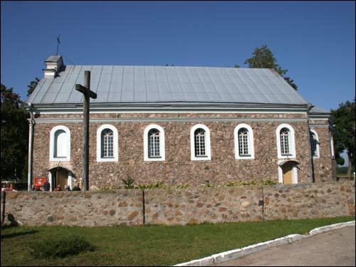 Лунна. Касцёл Святой Ганны