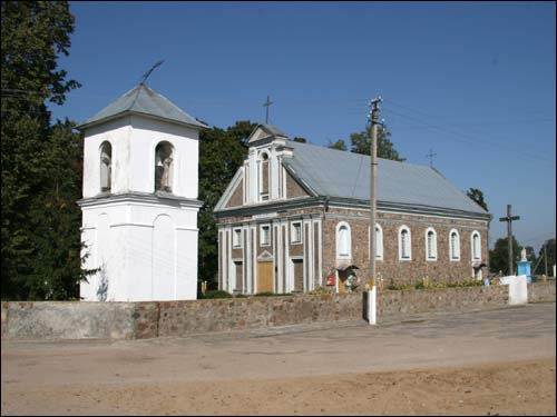 Лунна. Касцёл Святой Ганны