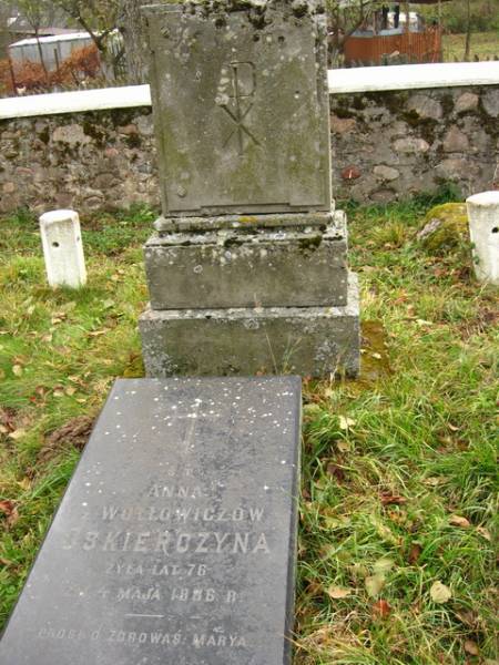 Pieski. Kościół M.B. Różańcowej