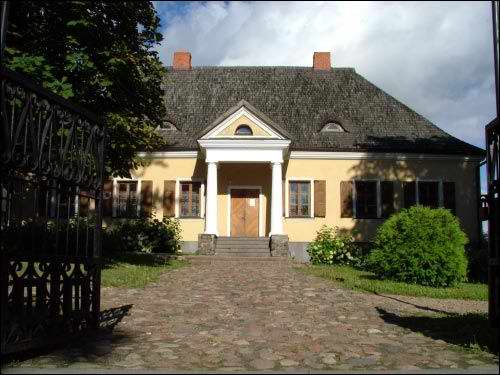 Navahrudak.  Adam Mickiewicz museum
