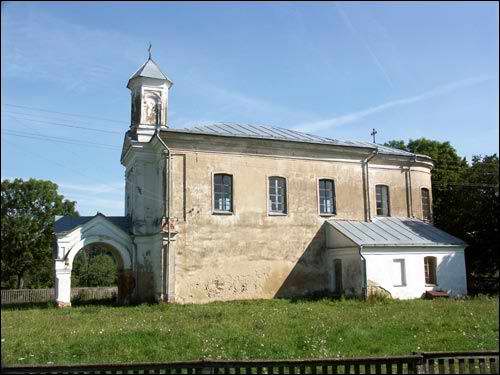 Dziewiątkowicze Nowe. Kościół ŚŚ. App. Piotra i Pawła