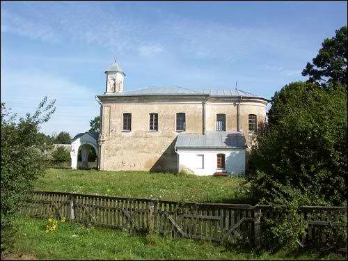 Dziewiątkowicze Nowe. Kościół ŚŚ. App. Piotra i Pawła