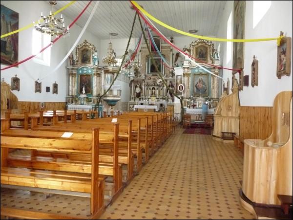 Interior, fragment Porazava. Catholic church of St. Michael the Archangel