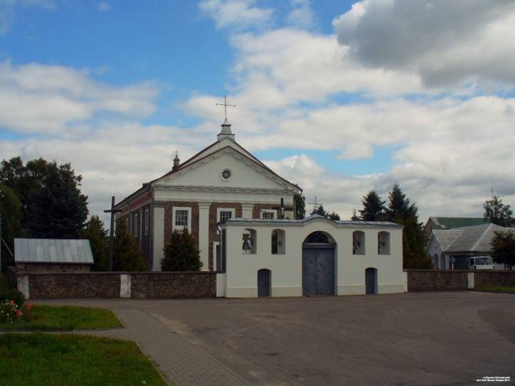 Porazava. Catholic church of St. Michael the Archangel