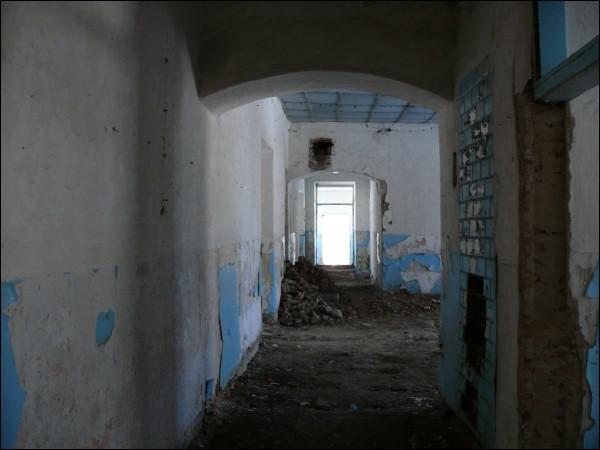  - Manor of Kastravicki. Inside the manor-house (03/2010)