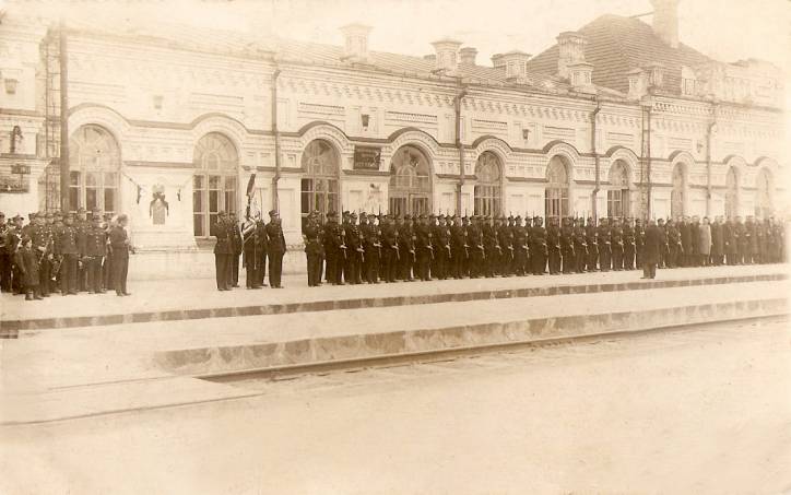  - Город на старых фотографиях . 