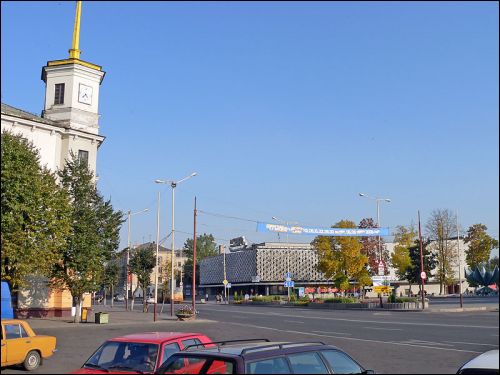 Baranowicze |  Ulice miasta . Plac Lenina