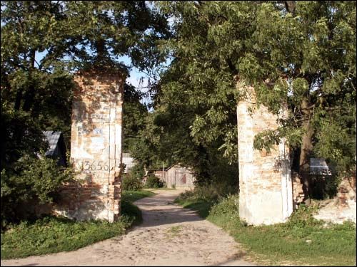 Вялікае Мажэйкава. Гаспадарчы двор Хадкевічаў