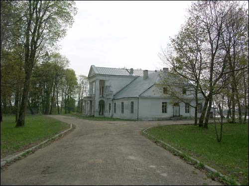  - Manor of Čačot (Czeczott). Exterior