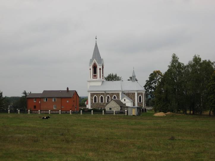 Hiermaniški. Catholic church of the Holy Trinity