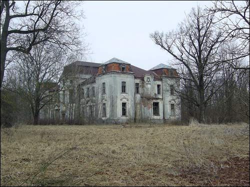 - Estate of Śviatapołk-Čaćviarcinski. 