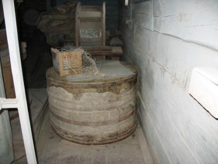  - Water-mill . 