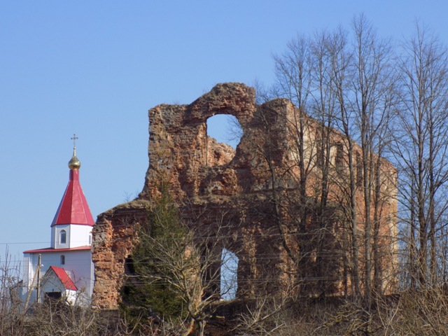 Navaspask. Orthodox church (ruins)
