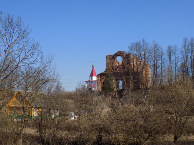 Navaspask. Orthodox church (ruins)
