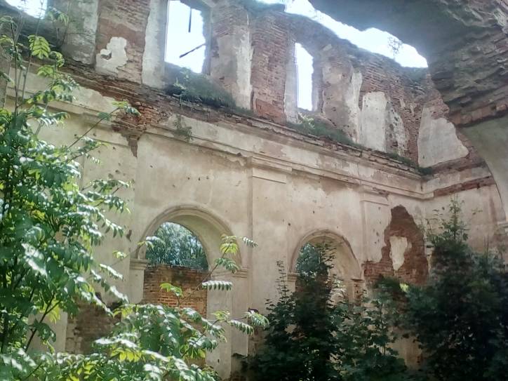 Navaspask. Orthodox church (ruins)