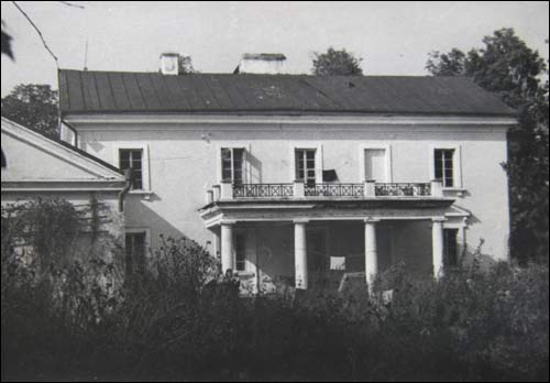 Ščorsy.  Chraptovič library