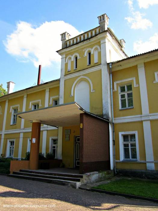  - Manor of Zachvatovič (Zachvatowicz). 