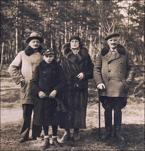  - Manor of Zachvatovič (Zachvatowicz). 