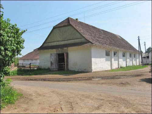  - Manor of Zachvatovič (Zachvatowicz). 