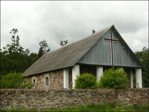 Iwie. Kaplica cmentarna 