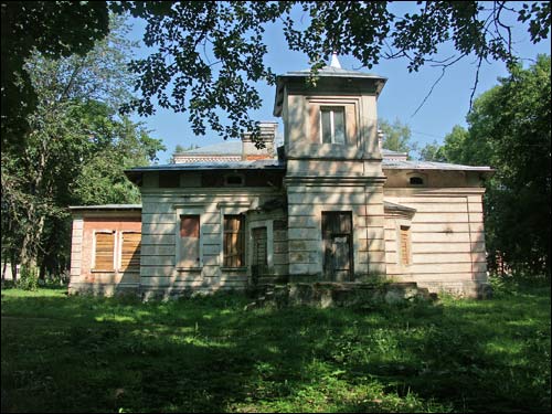 Ястрембель. Дворцово-парковый ансамбль Котлубаев
