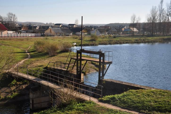  - В местечке . 