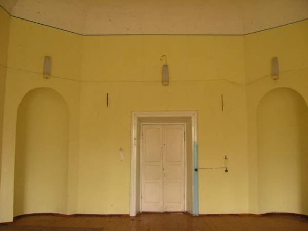 - Manor . 