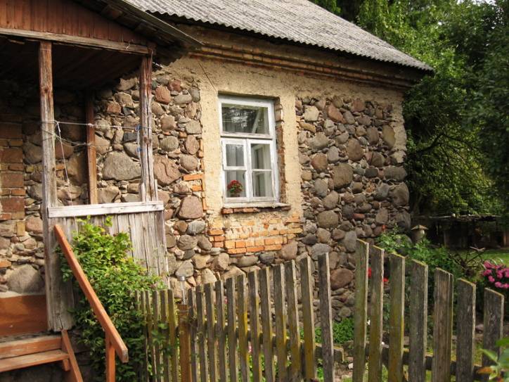 Indura. Manor 