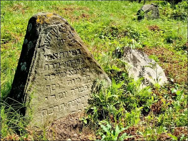 Каменка.  Могілкі габрэйскія