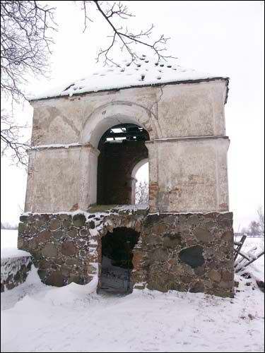 Дикушки. Церковь Преображения Господня