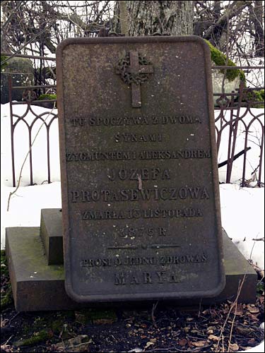 Usielub. cemetery Old Catholic