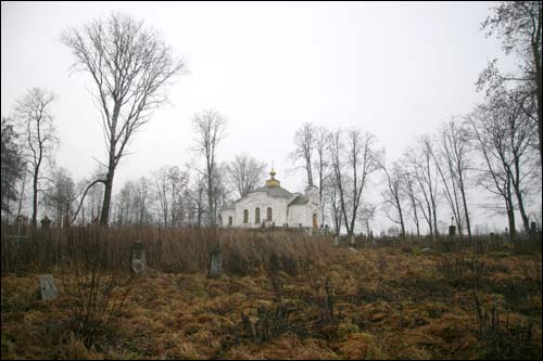 Мир. Кладбище православное