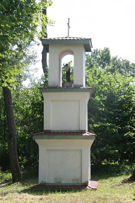  - Small chapel . Exterior