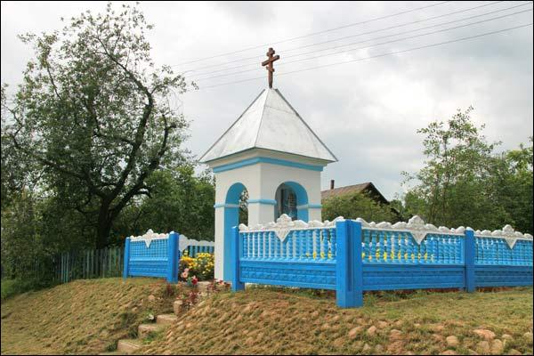 Babonieŭka. Road chapel 