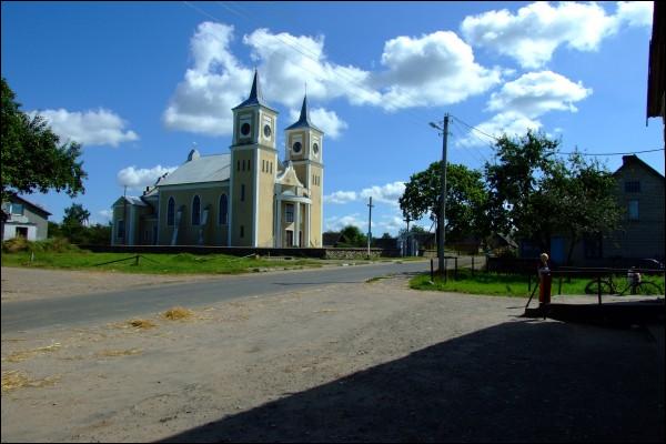 Pieršamajskaja (Sabakincy). Catholic church of the Exaltation of the Holy Cross