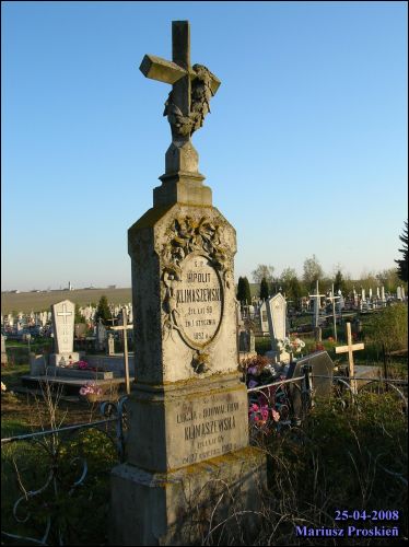 Indura. cemetery Old Catholic