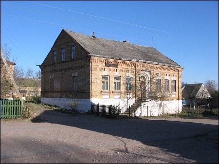 Adelsk. In the village