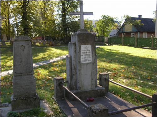  - cemetery Soldierly. 