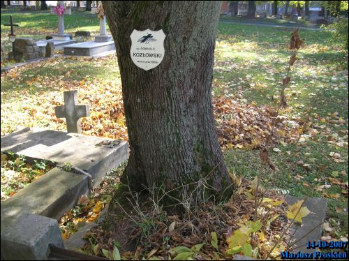  - cemetery Soldierly. 