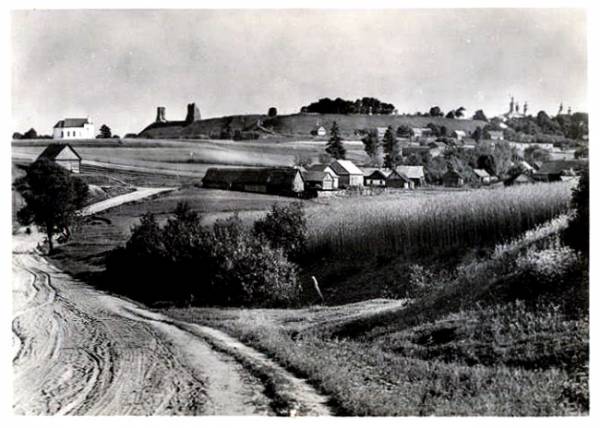  - Town at the old photos . 