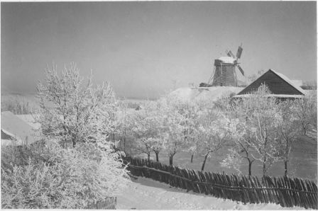  - Town at the old photos . 