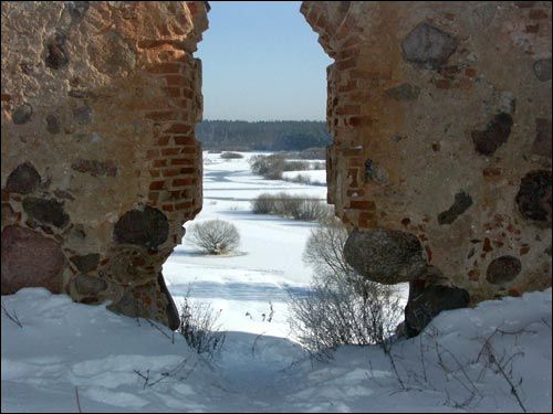 - Site of ancient castle . 