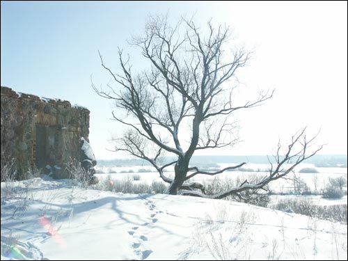  - Site of ancient castle . 