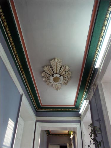 - Estate (Interiors). 